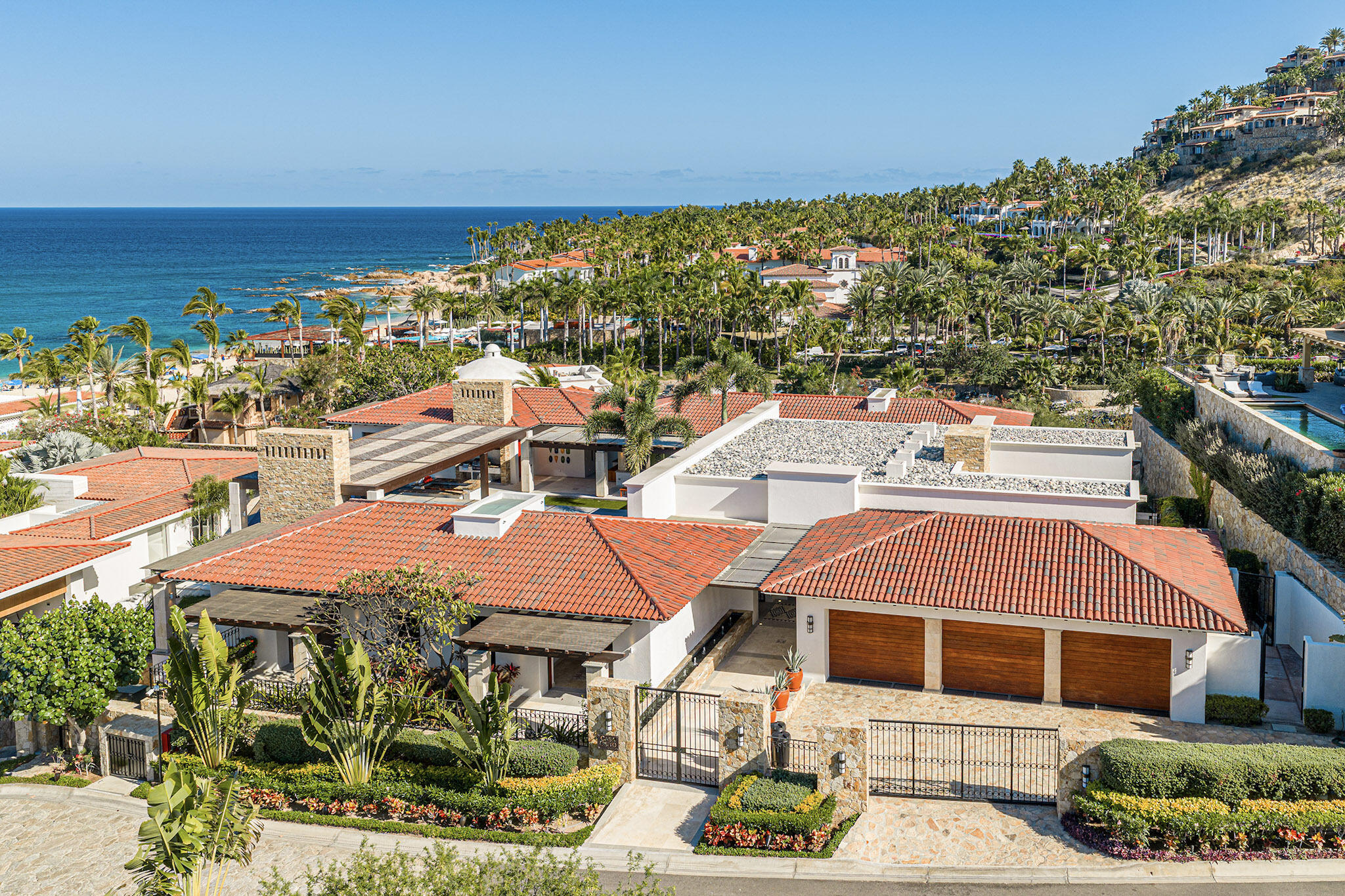 Maravilla Pedregal Csl Perched high above the Pacific on the iconic cliffs of Pedregal, Casa Q is a rare opportunity to own one of Los Cabos' most spectacular – Palmilla Cove 7, San Jose Corridor, San Jose Corridor, BS